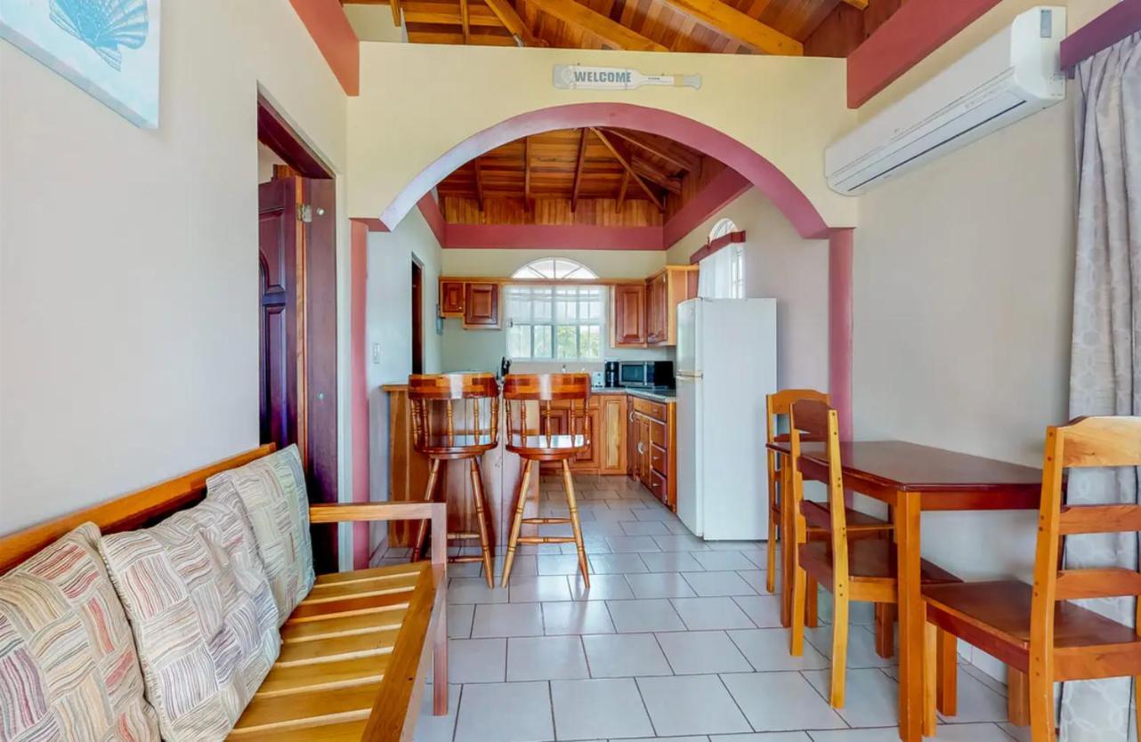 Sandy Feet Beach Resort Placencia Exterior photo